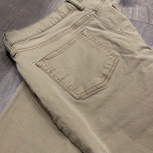 Old Navy Men’s Khaki Jeans 34x32